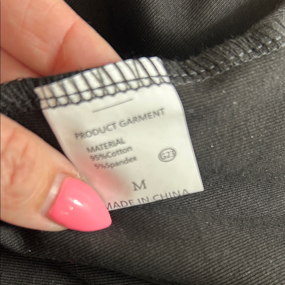 Elegant Black Bodycon Maxi Dress - Picture 10 of 10
